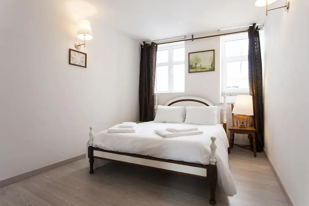 Joivy Alfama 35 Apartments